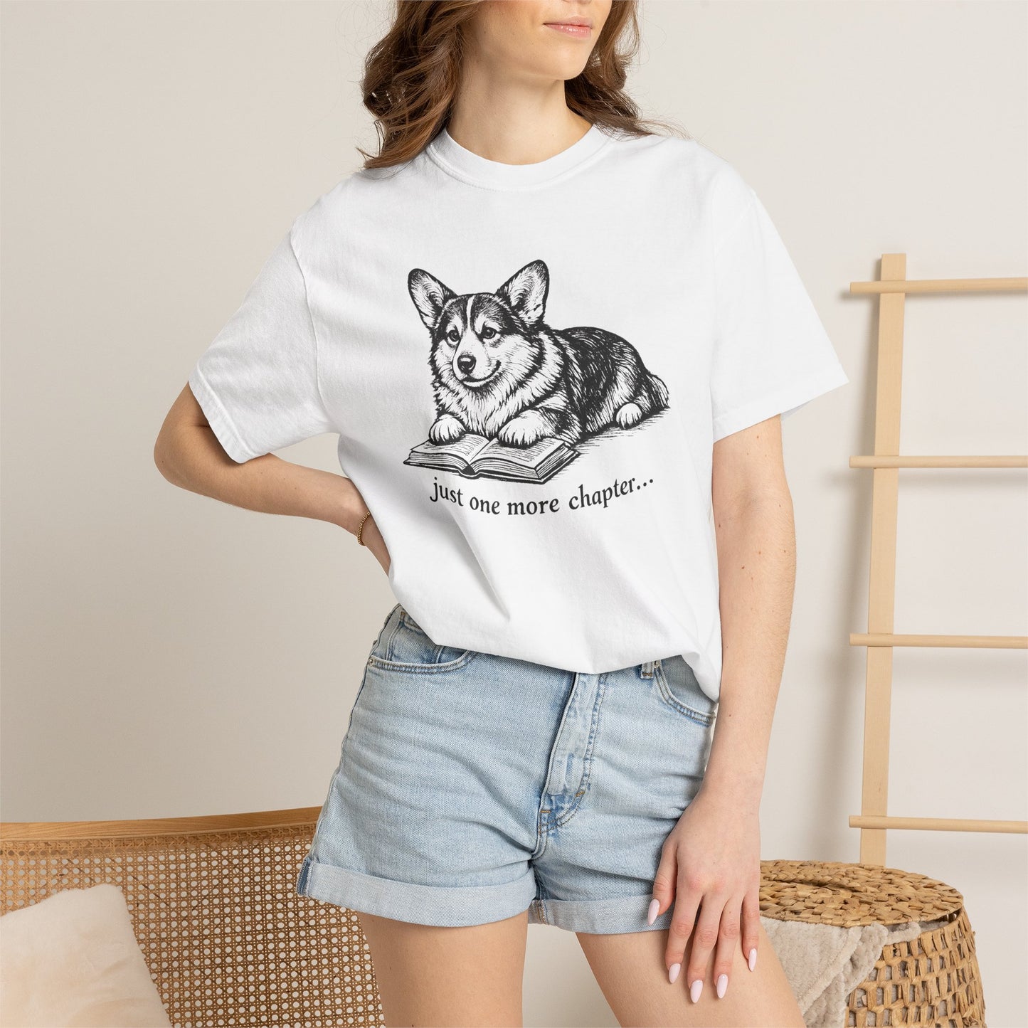 Just One More Chapter – Corgi Book Lover T-Shirt