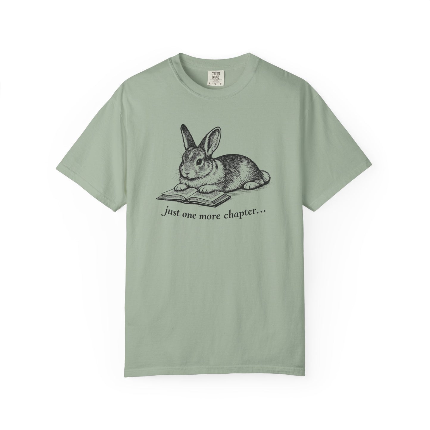 Just One More Chapter – Rabbit Book Lover T-Shirt