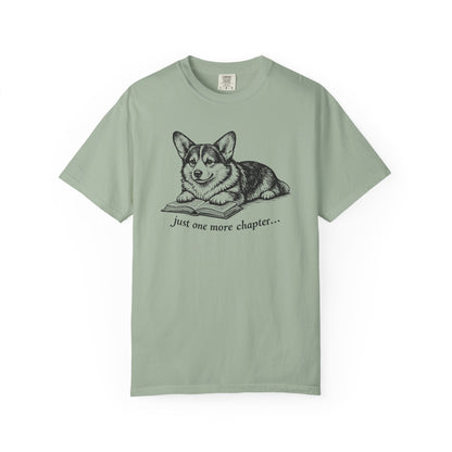 Just One More Chapter – Corgi Book Lover T-Shirt