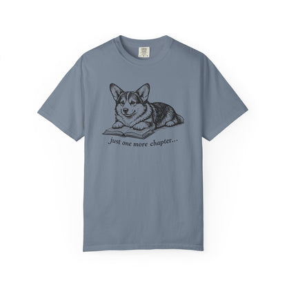 Just One More Chapter – Corgi Book Lover T-Shirt