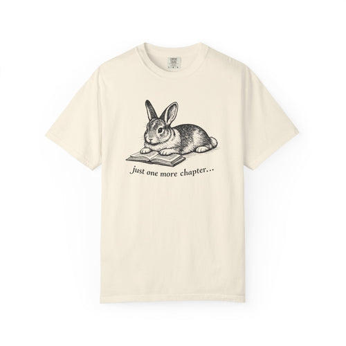 Just One More Chapter – Rabbit Book Lover T-Shirt