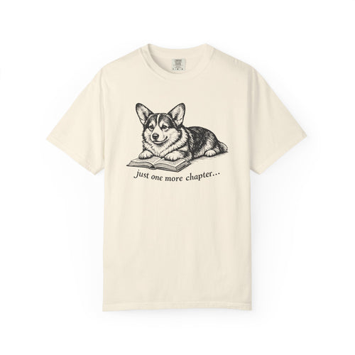 Just One More Chapter – Corgi Book Lover T-Shirt